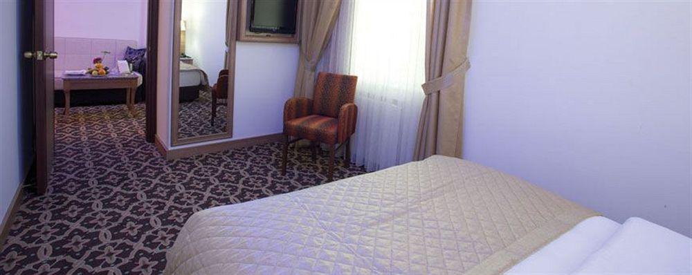 The City Hotel Provincia di Provincia di Istanbul Esterno foto