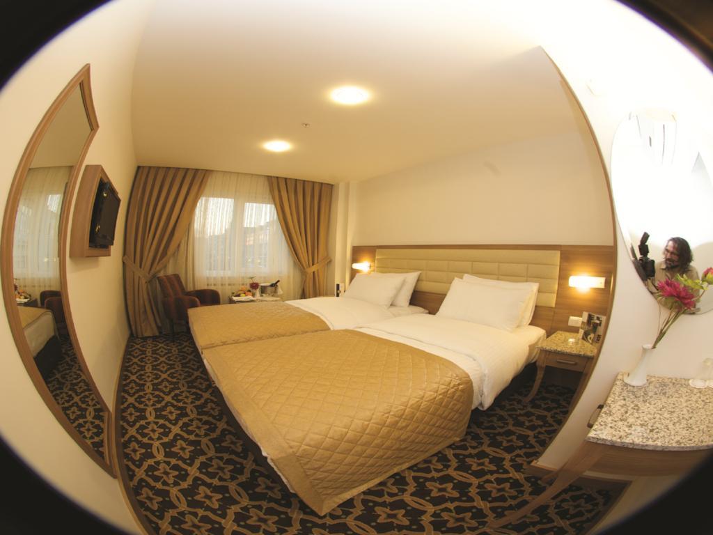 The City Hotel Provincia di Provincia di Istanbul Esterno foto