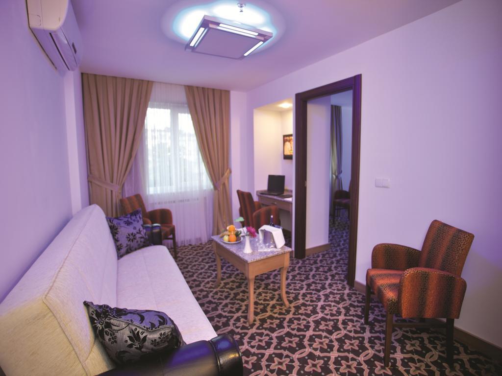 The City Hotel Provincia di Provincia di Istanbul Esterno foto